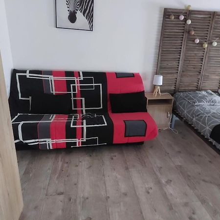 Suite 3 Pieces Chambre+Cuisine+Sdb Centre Ville Privas Dış mekan fotoğraf