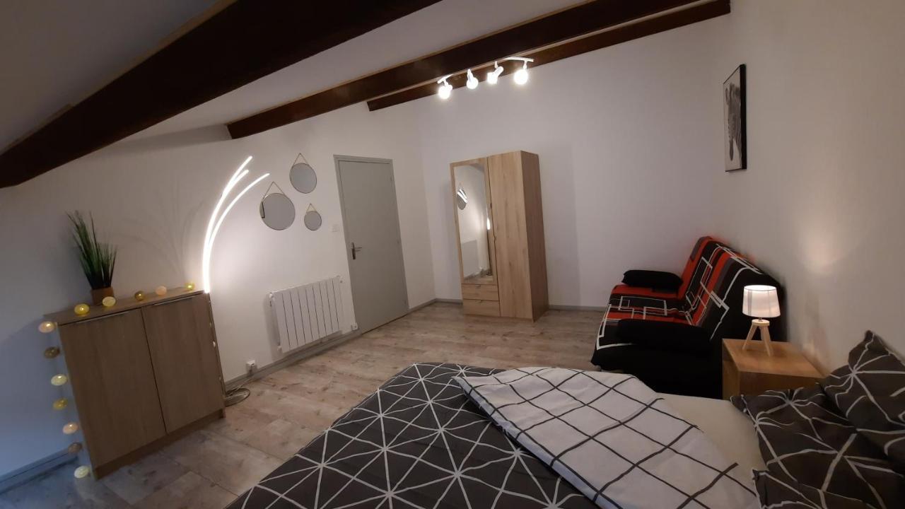 Suite 3 Pieces Chambre+Cuisine+Sdb Centre Ville Privas Dış mekan fotoğraf