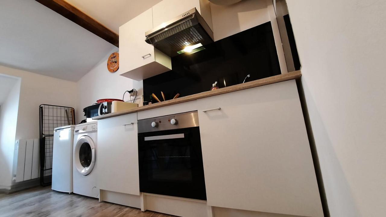 Suite 3 Pieces Chambre+Cuisine+Sdb Centre Ville Privas Dış mekan fotoğraf