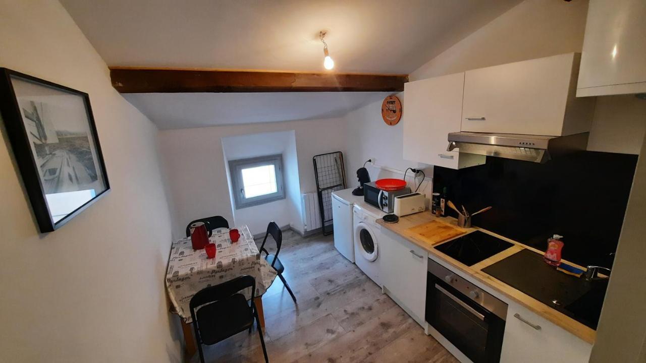 Suite 3 Pieces Chambre+Cuisine+Sdb Centre Ville Privas Dış mekan fotoğraf
